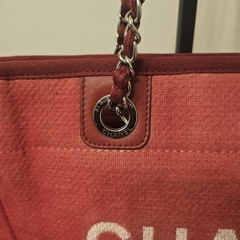 Chanel Deauville Tote Red Canvas 31 Rue Cambon - Picture 3 of 16